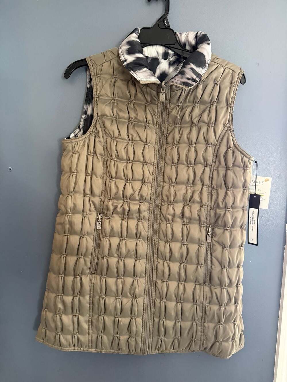 UBU Reversible Quilted Zip Vest Style 3210SP in Brindle/Silver Leopard